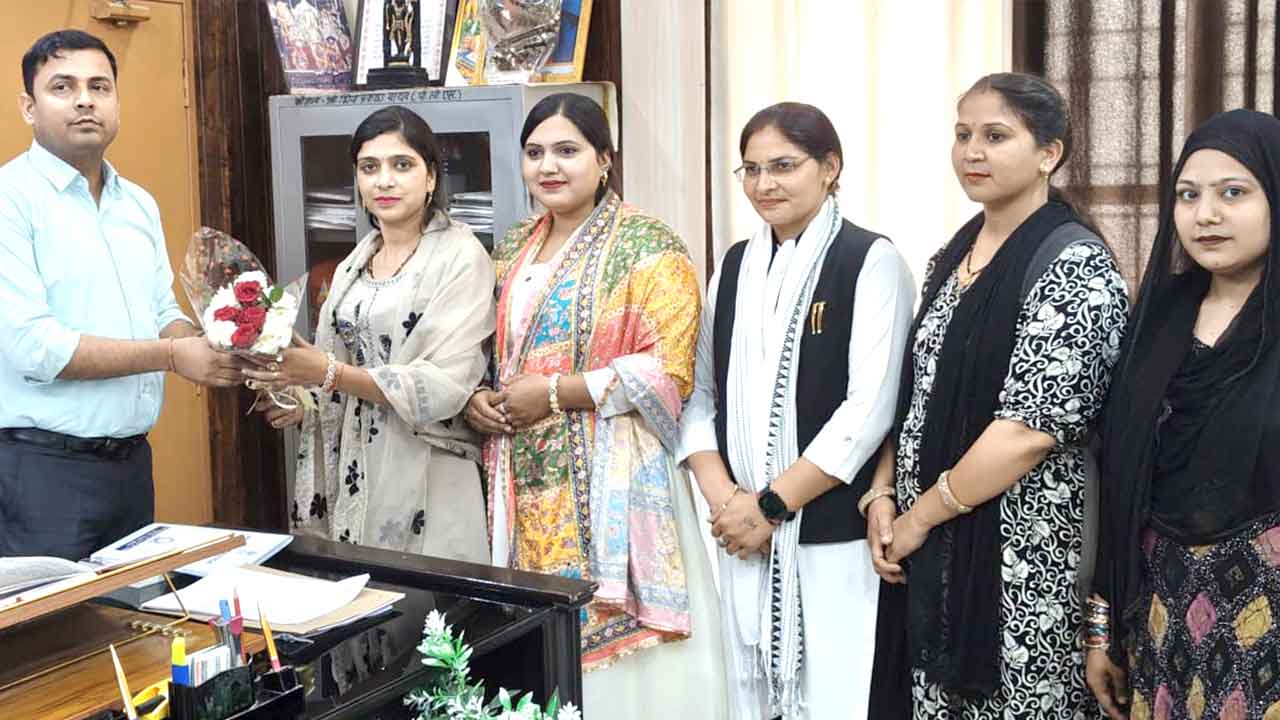 नवनियुक्त एसडीएम से की शिष्टाचार भेंट, सहयोग की अपेक्षा