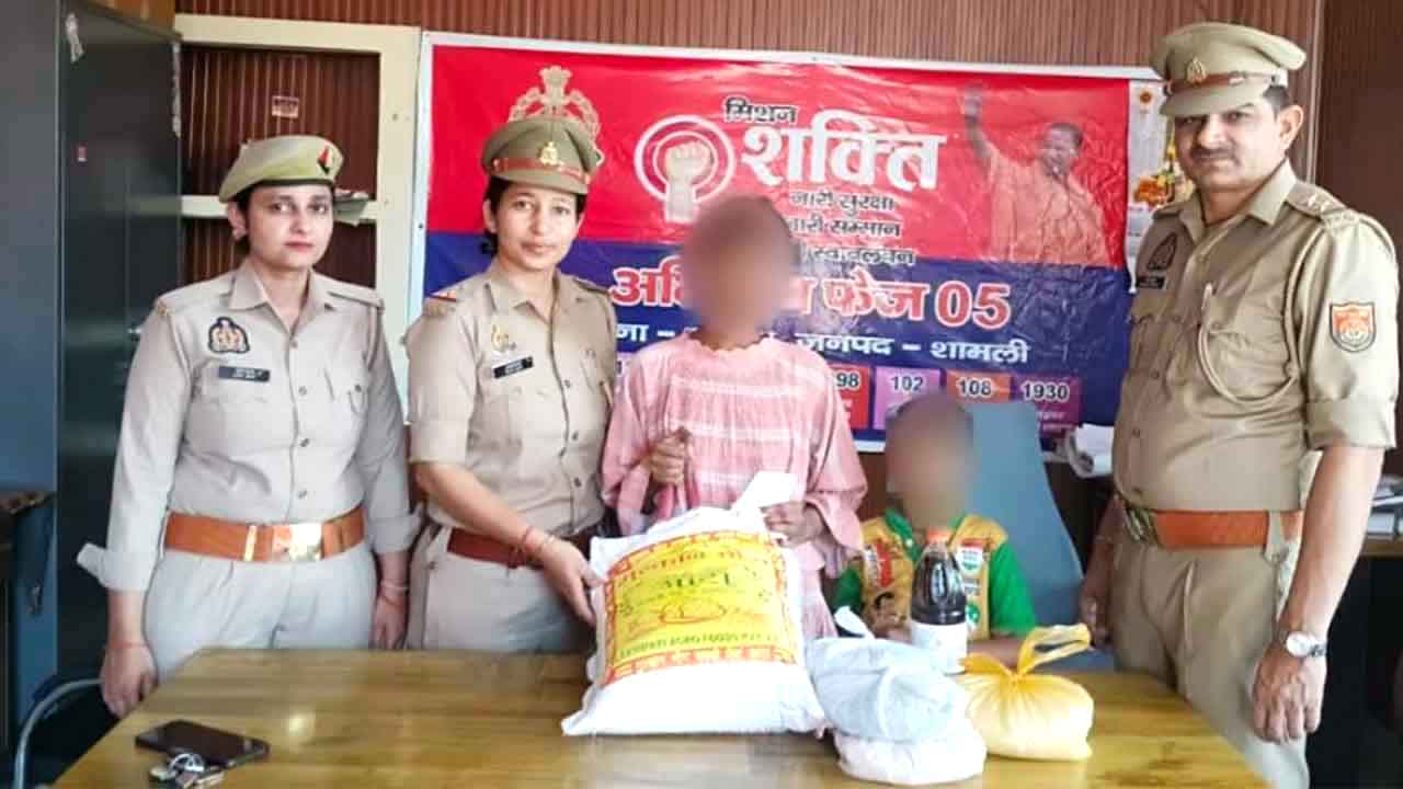 Kairana Police: कैराना पुलिस ने बालिकाओं को दिलाया राशन व दवाइयां