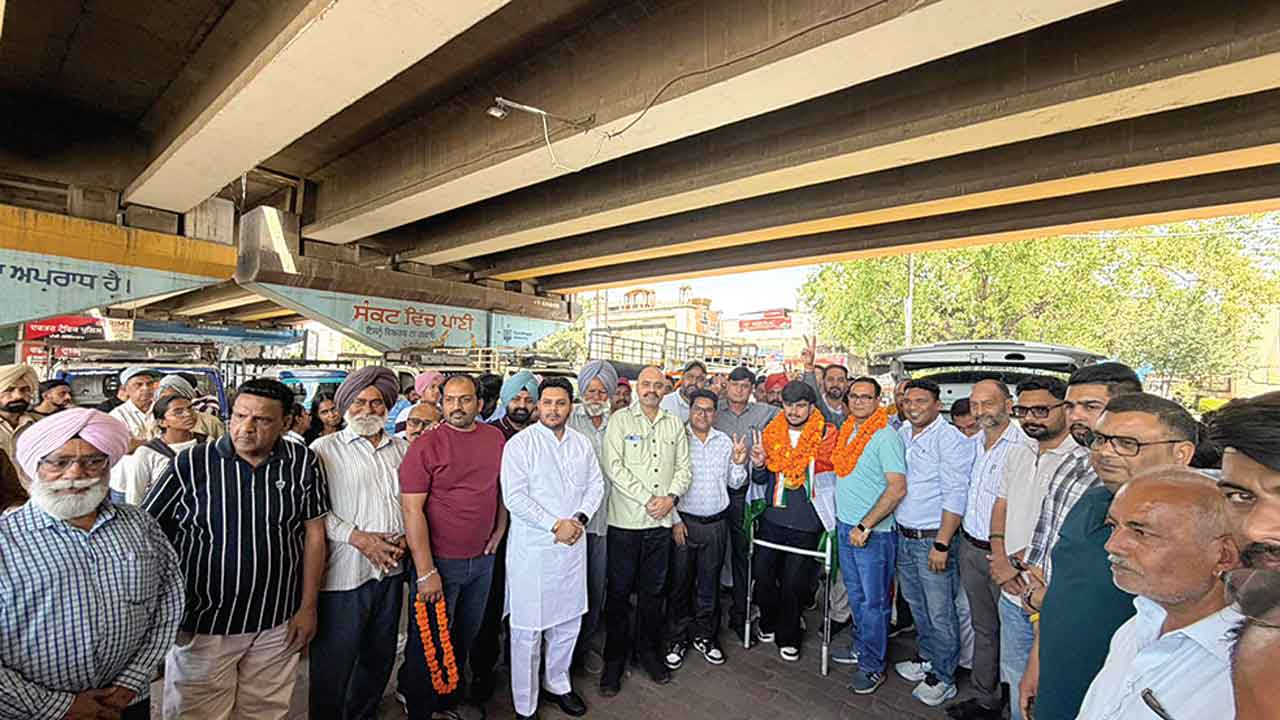 मंडी गोबिंदगढ़ के नितिन इन्सां ने बैंकॉक में फहराया तिरंगा, जीते 4 गोल्ड मैडल