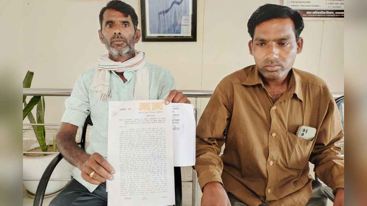 बिना नोटिस खोखा-रेहड़ी उठाने का आरोप