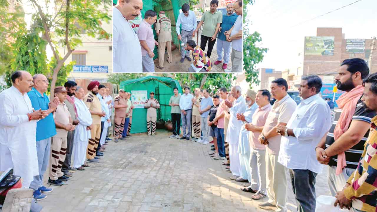 भीषण गर्मी में राहगीरों को मिल रही राहत का सांस: ब्लॉक संगरिया की साध-संगत ने शुरू की ठंडे पानी की प्याऊ