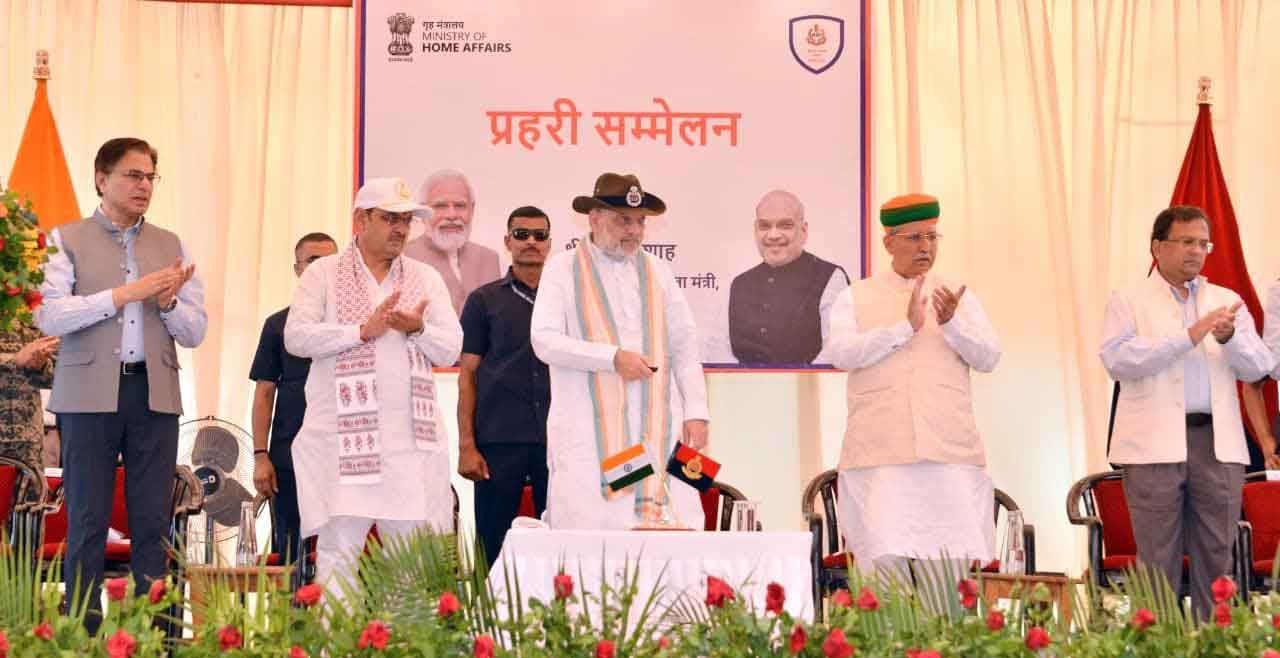 बीकानेर सीमा पर अमित शाह ने बीएसएफ की 14 महिला बैरकों का किया ई-लोकार्पण