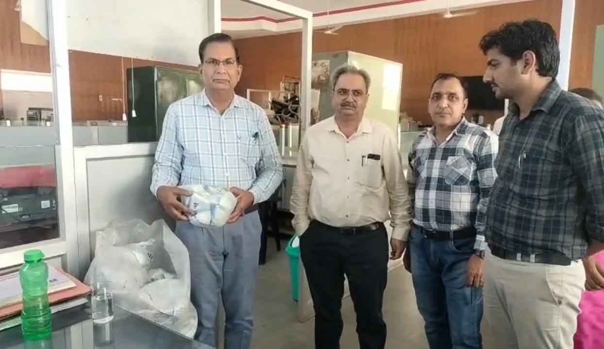 एफ4एस कार्यक्रम के तहत हनुमानगढ़ ब्लॉक के 66 स्कूलों में बांटे जाएंगे फुटबॉल 