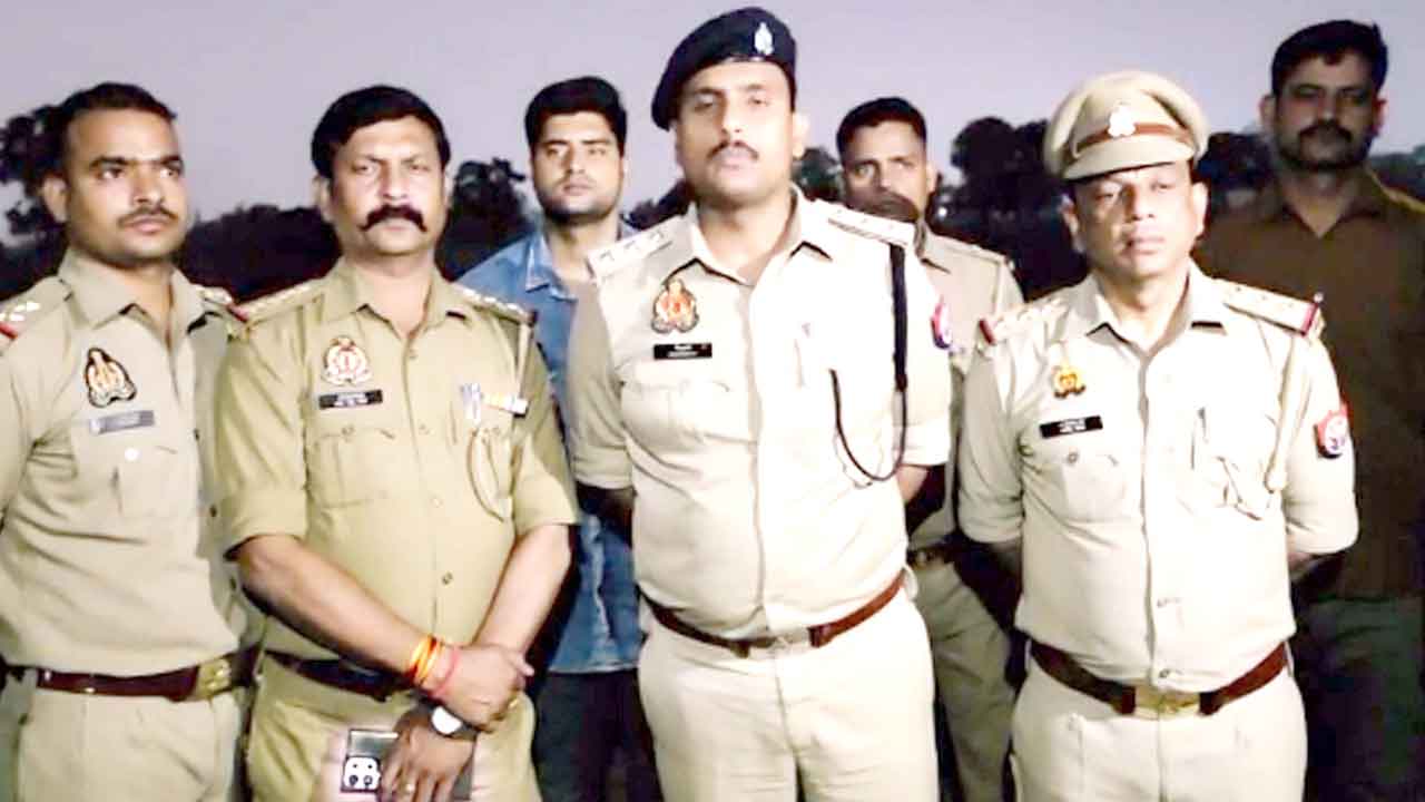 लोनी बॉर्डर पुलिस की मुठभेड़ में हत्या का वांछित आरोपी घायल अवस्था में गिरफ्तार, तमंचा बरामद 