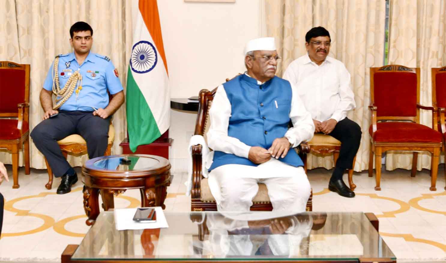 डॉ. देवस्वरूप को पद से हटाने के आदेश जारी, राज्यपाल एवं कुलाधिपति बागडे ने दिए आदेश