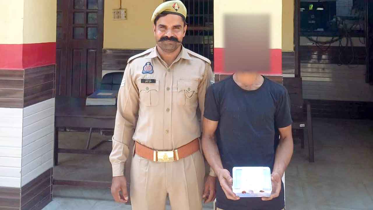 सैनिटरी हार्डवेयर की दुकान में चोरी का आरोपी दबोचा, नकदी बरामद