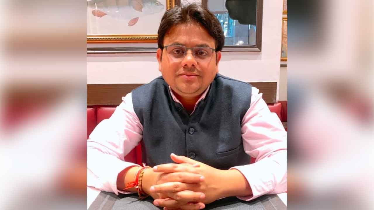 पूरे राजस्थान में टॉपर नरेंद्र अग्रवाल को राज्यपाल करेंगे गोल्ड मेडल देकर सम्मानित