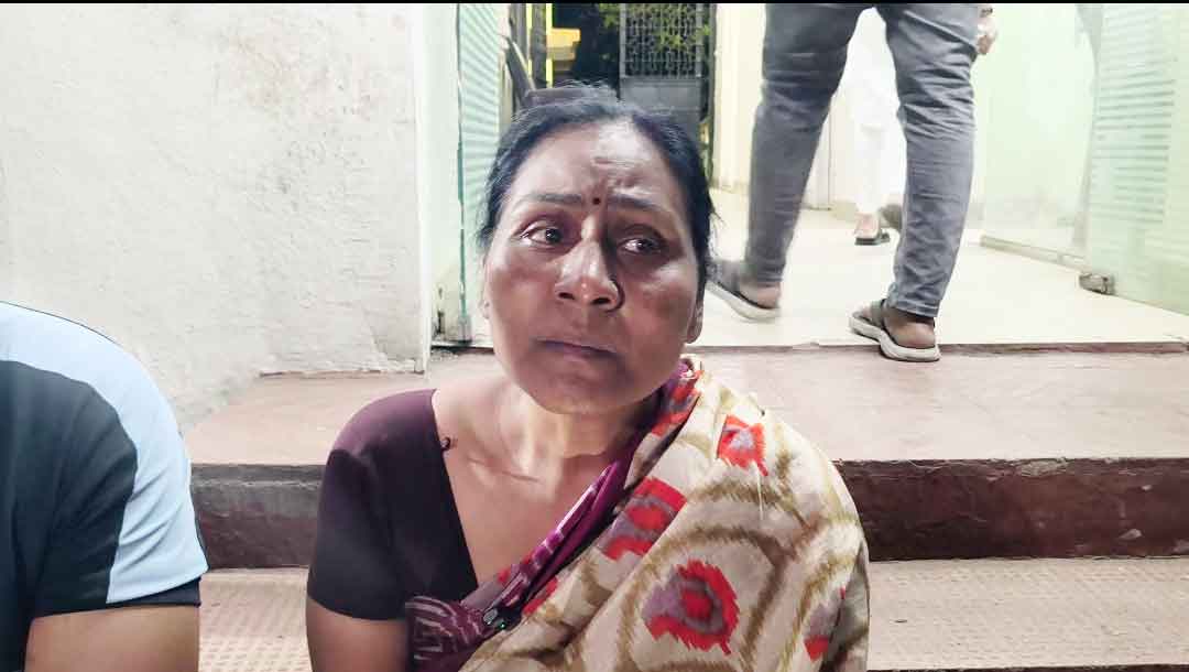 Pune Census Attack: जनगणना महिला कर्मचारी पर हमला, कपड़े फाड़ने व बेटे से बेरहमी करने का आरोप