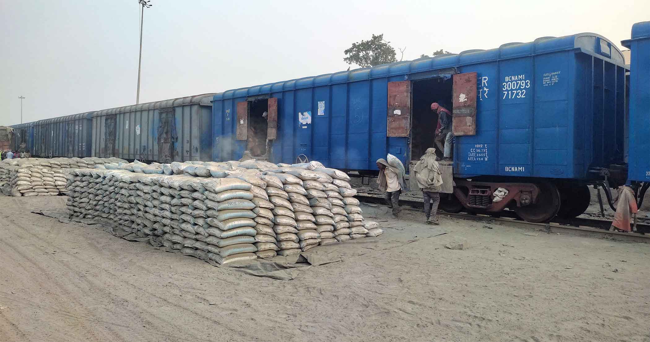 Railway News: उत्तर पश्चिम रेलवे ने करोड़ों यात्रियों से 656 करोड़ व माल की ढुलाई से 702 करोड़ रूपये किये अर्जित