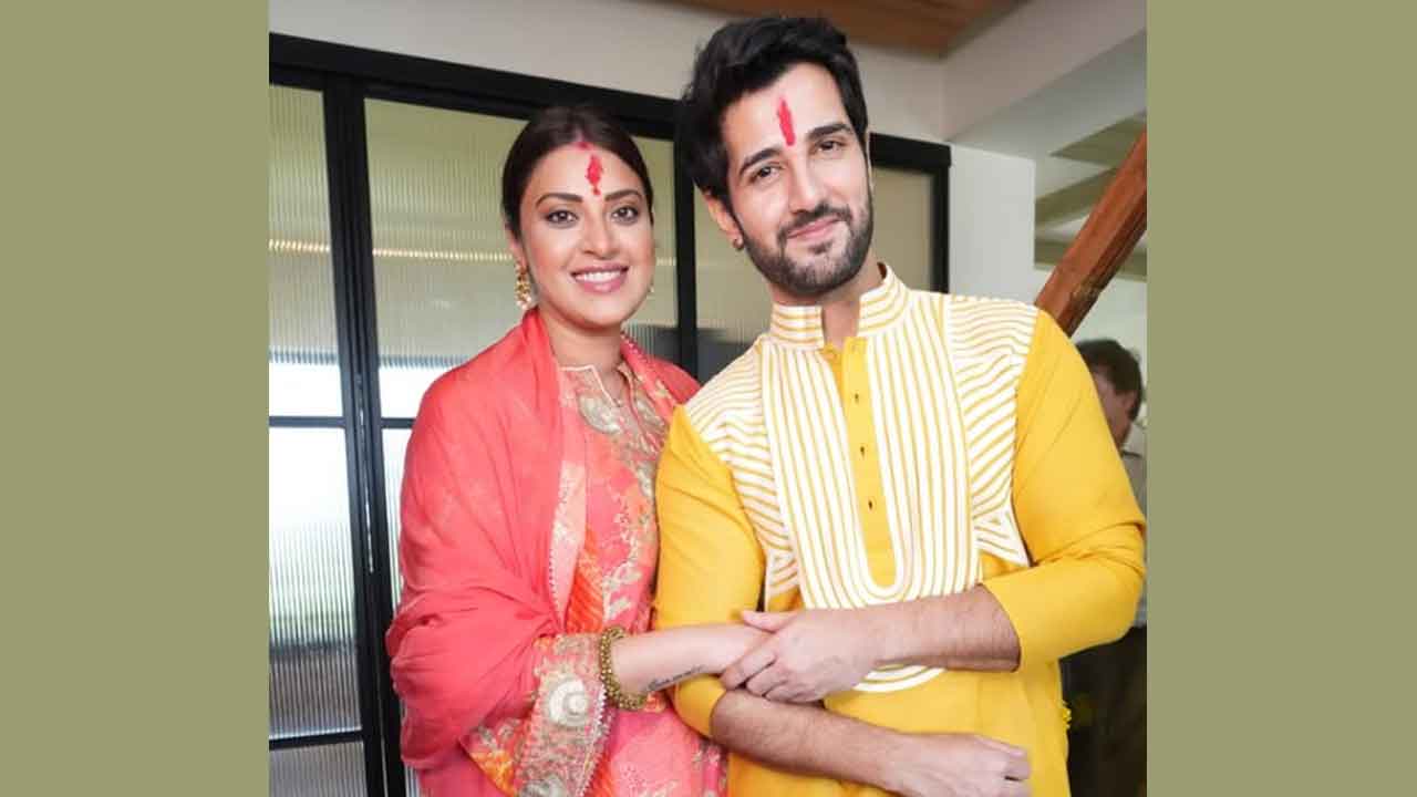 Entertainment News: अनुष्का रंजन-आदित्य सील के घर गूंजी किलकारी, जुड़वा बेटियों के बने माता-पिता