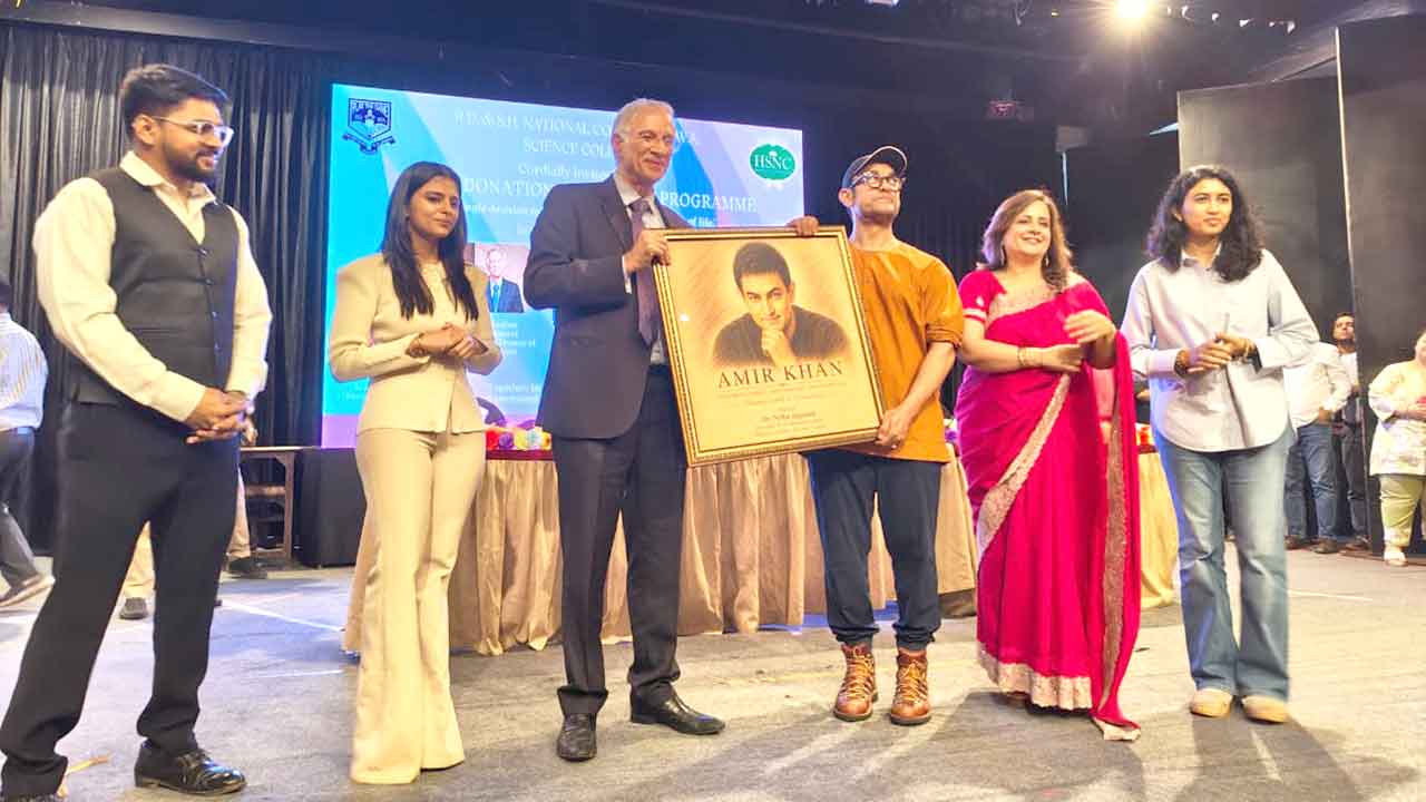 आर.डी. एंड एस.एच. नेशनल कॉलेज में अंगदान जागरूकता कार्यक्रम आयोजित, आमिर खान और डॉ. निरंजन हीरानंदानी ने किया युवाओं का आह्वान