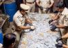 Mumbai Police Raid: मुंबई में ड्रग्स बनाने वाली फैक्ट्री का पर्दाफाश, 50 करोड़ से अधिक के नशीले पदार्थ बरामद