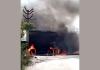 Truck Fire: चलते सीएनजी ट्रक में लगी भीषण आग, ड्राइवर ने कूदकर बचाई जान