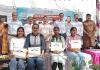 100 प्रतिशत परिणाम देने वाले 25 राजकीय स्कूलों के प्रिंसिपल को प्रशंसा पत्र देकर किया सम्मानित