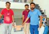 Honesty: डेरा श्रद्धालु ने ट्रैक्टर की नई बैटरी असली मालिक को सही-सलामत वापिस लौटाई
