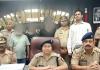 वाहनों से सामान चोरी करने वाला गिरोह पकड़ा गया, कई राज खुले, चोरी के 31 लैपटॉप समेत 25 लाख का सामान बरामद
