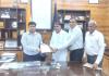 समस्याओं के समाधान की मांग को लेकर डीसी दरबार पहुंचे सेक्टरवासी