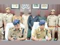 कैराना में कालाबाजारी का तेल बेच रहा पेट्रोल पंप सीज, मैनेजर समेत चार गिरफ्तार