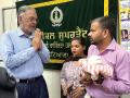 Mukhyamantri Swasthya Yojana: नवजात शिशु की डॉक्टरों ने असाधारण सर्जरी कर बचाई ‘अनमोल जिंदगी’