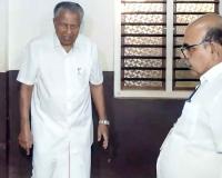 IAS Suspension Controversy: निलंबित IAS अधिकारी बी. अशोक का CM विजयन पर हमला!