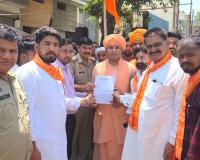 गौ संरक्षण व संवर्धन के लिए गौसेवकों ने भरी हुंकार'