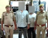 अवैध रेत खनन के आरोप में दो गिरफ्तार, डंपर व जेसीबी बरामद