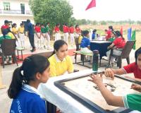 द न्यू हाइट्स एकेडमी में इंटर-हाउस कैरम प्रतियोगिता आयोजित