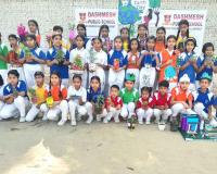 Earth Day: विश्व पृथ्वी दिवस पर दशमेश पब्लिक स्कूल में जागरूकता कार्यक्रम, पौधारोपण कर दिया पर्यावरण संरक्षण का संदेश