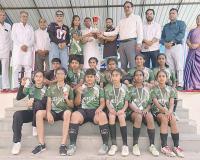 शाह सतनाम जी गर्ल्स स्कूल ने फुटबॉल प्रतियोगिता में लहराया परचम 