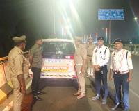 सड़क सुरक्षा के मामले में किसी भी प्रकार की लापरवाही बर्दाश्त नहीं: वरुण कुमार सिंह