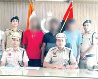 सोशल मीडिया पर ठगी करने वाले तीन नाइजीरियाई गिरफ्तार