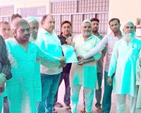 सब्जी मंडी में अवैध अतिक्रमण का आरोप, एसडीएम से कार्रवाई की मांग