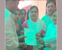 एसडीएम से मीट फैक्ट्री के संचालन को बंद कराए जाने की मांग