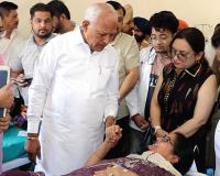 शादी समारोह में खाना खाने से बीमार हुए लोगों का मामला