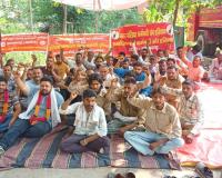 प्रदेश सरकार अड़ियल रवैया छोड़ फायर व सफाई कर्मचारियों की मांगो का हल निकाले: सीटू 