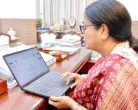 Rekha Gupta: सीएम रेखा गुप्ता ने स्व-गणना कर भरा जनगणना फॉर्म, नागरिकों से भागीदारी की अपील