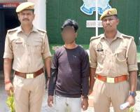 सलेमपुर पुलिस को मिली बड़ी सफलता,  25 हजार का ईनामी वांछित आरोपी गिरफ्तार 