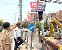 Traffic Police: शहर में लगे नो एंट्री बोर्ड, भारी वाहन चालकों के लिए बड़ा अपडेट, होगी सख्त कार्रवाई