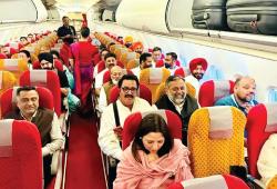 Halwara International Airport: हलवारा अंतरराष्ट्रीय हवाई अड्डे से एयर इंडिया के विमान ने भरी पहली उड़ान