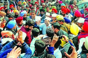 मजीठिया के खिलाफ शक्ति-प्रदर्शन