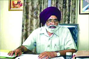 खान विभाग के दो अधिकारी निलम्बित
