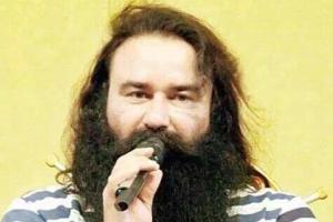 मन से बचने के लिए मालिक की चर्चा सुनो