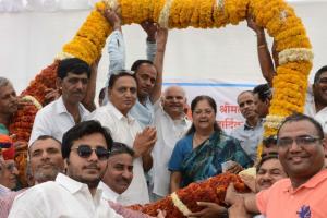 सीएम की अपील पर एक लाख पौधे लगाएंगे लाइम उद्यमी