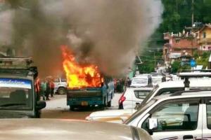 गोरखालैंड मांग की धधकती आग