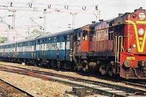 GST: महंगा होगा रेल किराया
