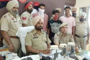 लूटपाट करने वाले गिरोह का भंडाफोड़ , तीन गिरफ्तार