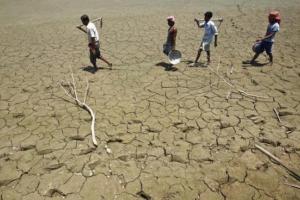कर्मचारियों के बढ़े भत्ते, किसान-मजदूरों के लिए क्या?
