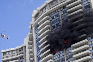 होनोलुलु की बहुमंजिला इमारत में आग, तीन लोगों की मौत