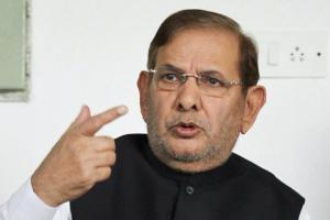 नीतीश से नाराज शरद ने तोड़ी चुप्पी, कहा- बिहार में महागठबंधन टूटने से हूं बहुत नाराज