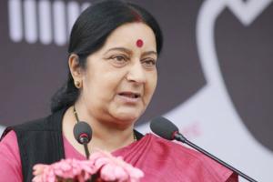 पाक अधिकृत कश्मीरियों के लिए सुविधाएं बढ़ाए सरकार